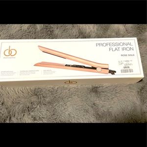 Rose gold professional flat iron for hair.